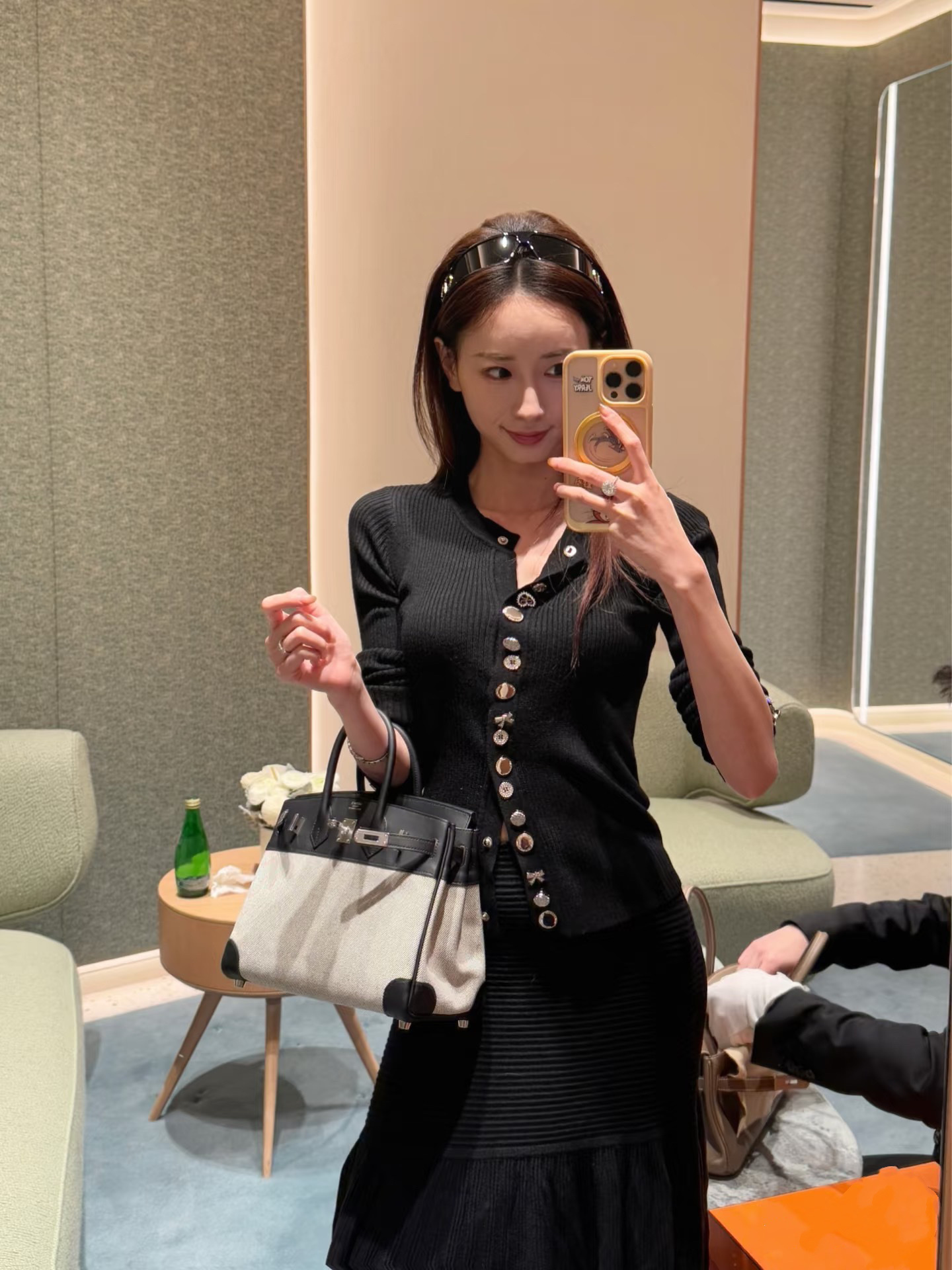 i1740820299597_9553_0_0