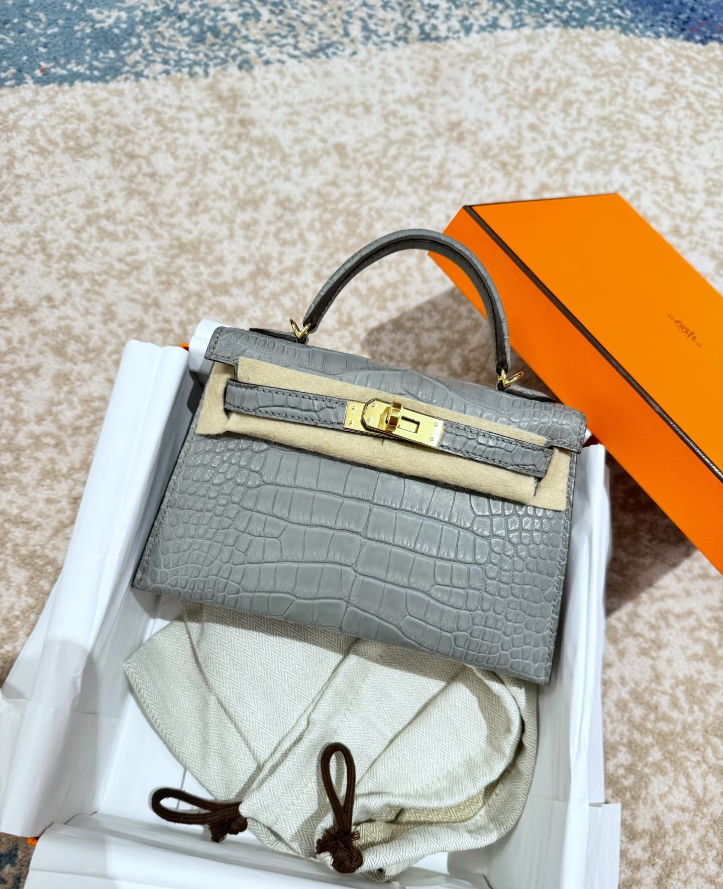 i1753597960291_9326_0_0