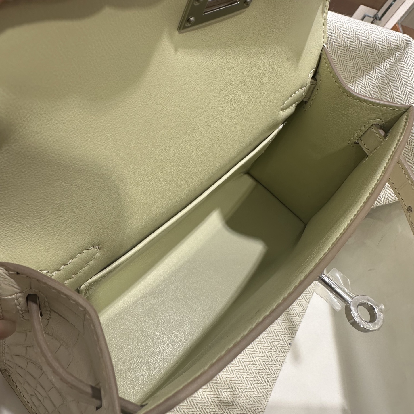 wsxc1758128244070_10