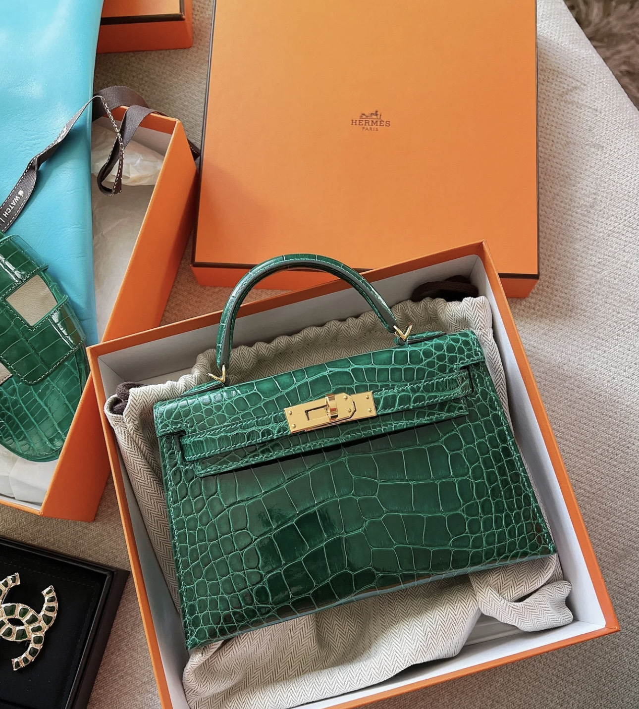 i1739342588568_9555_0_0